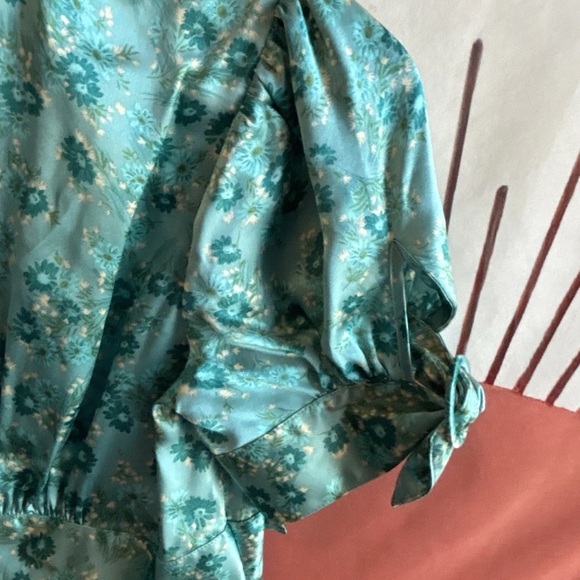 Vintage Betsey Johnson Blue Daisy Floral Dress 100% Silk Dress Size 4 - Picture 5 of 14